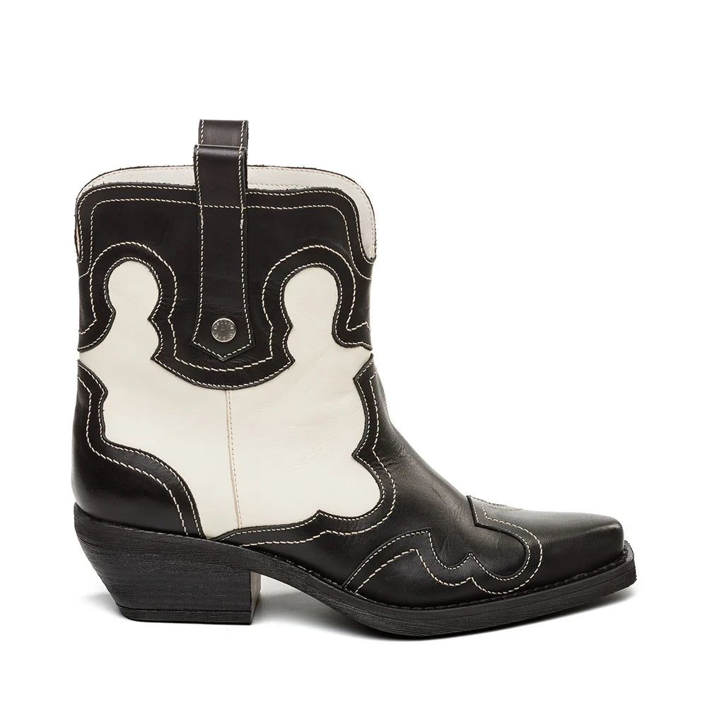 Waynoa Steve Madden