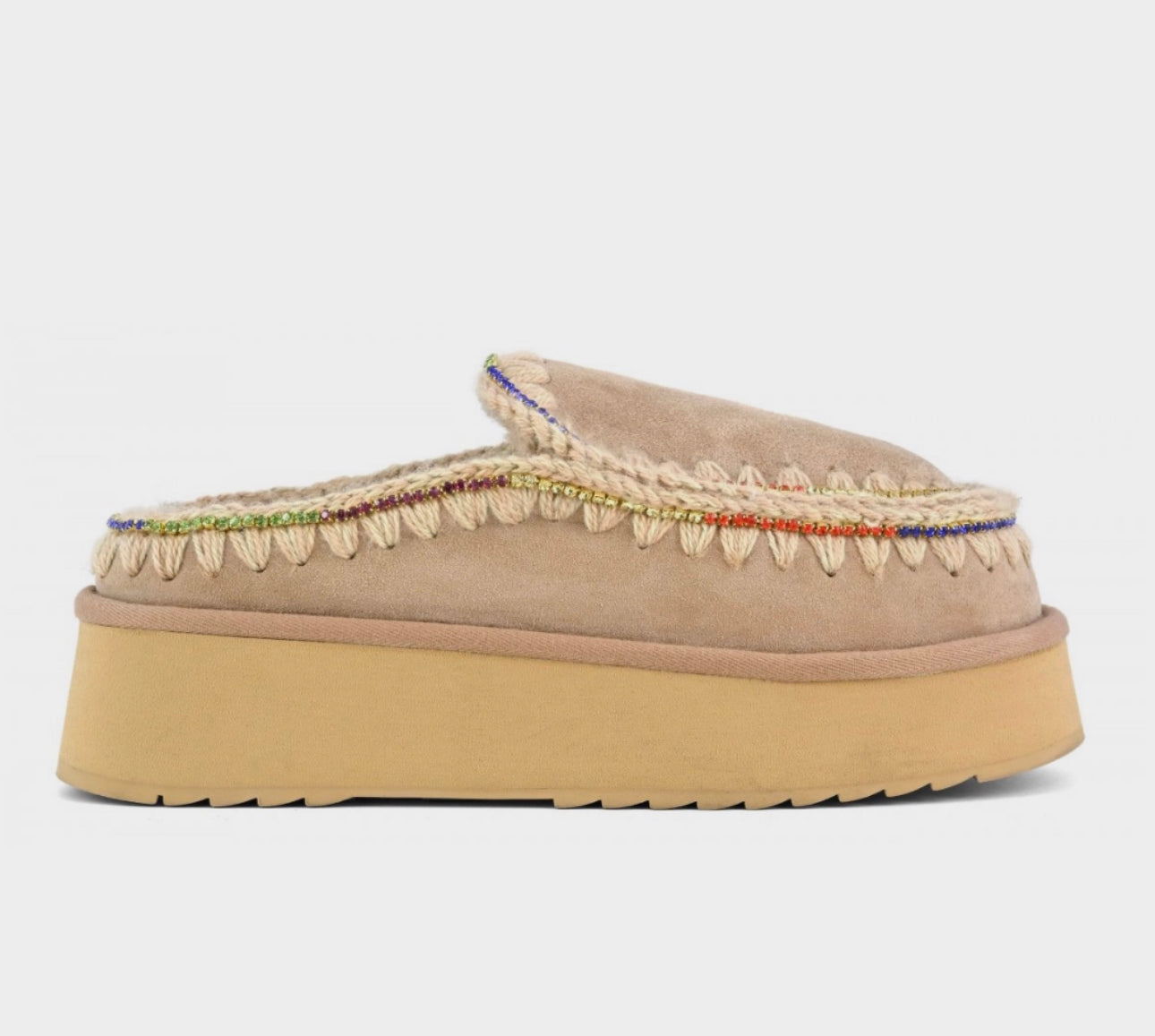 FW681001A Mou Footwear