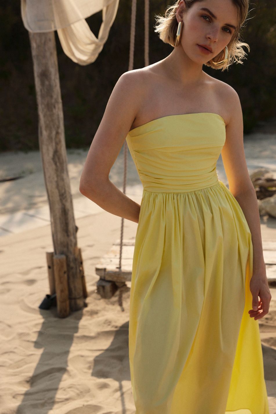 Vestido Amarelo Imperial Fashion