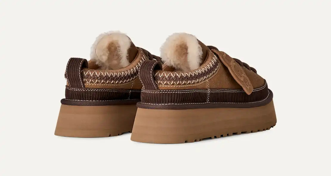 Heritage Lace -Up UGG