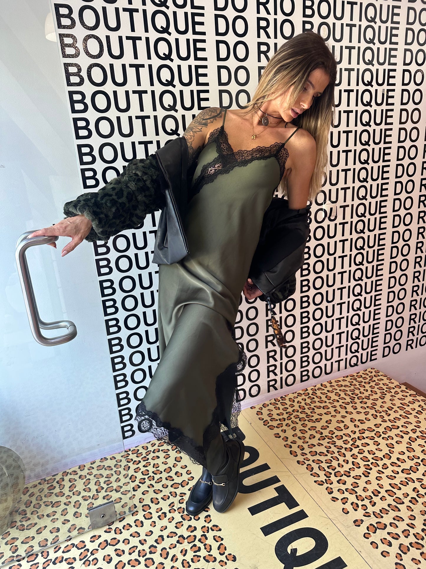 Vestido Verde Cetim Imperial Fashion