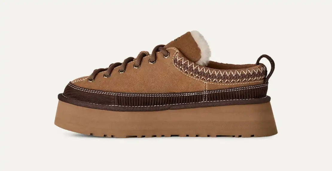 Heritage Lace -Up UGG