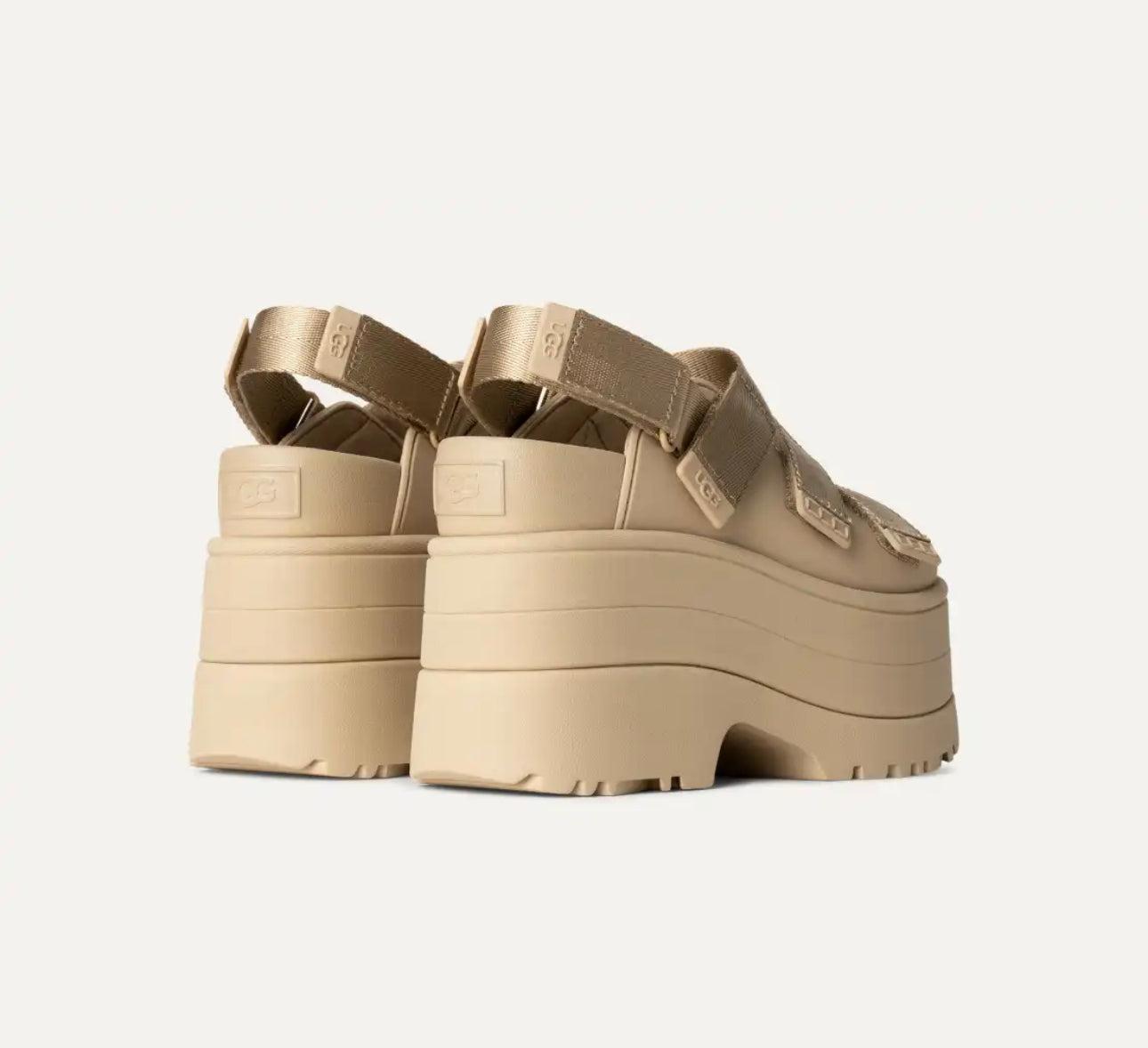 Goldenrise Sandálias UGG
