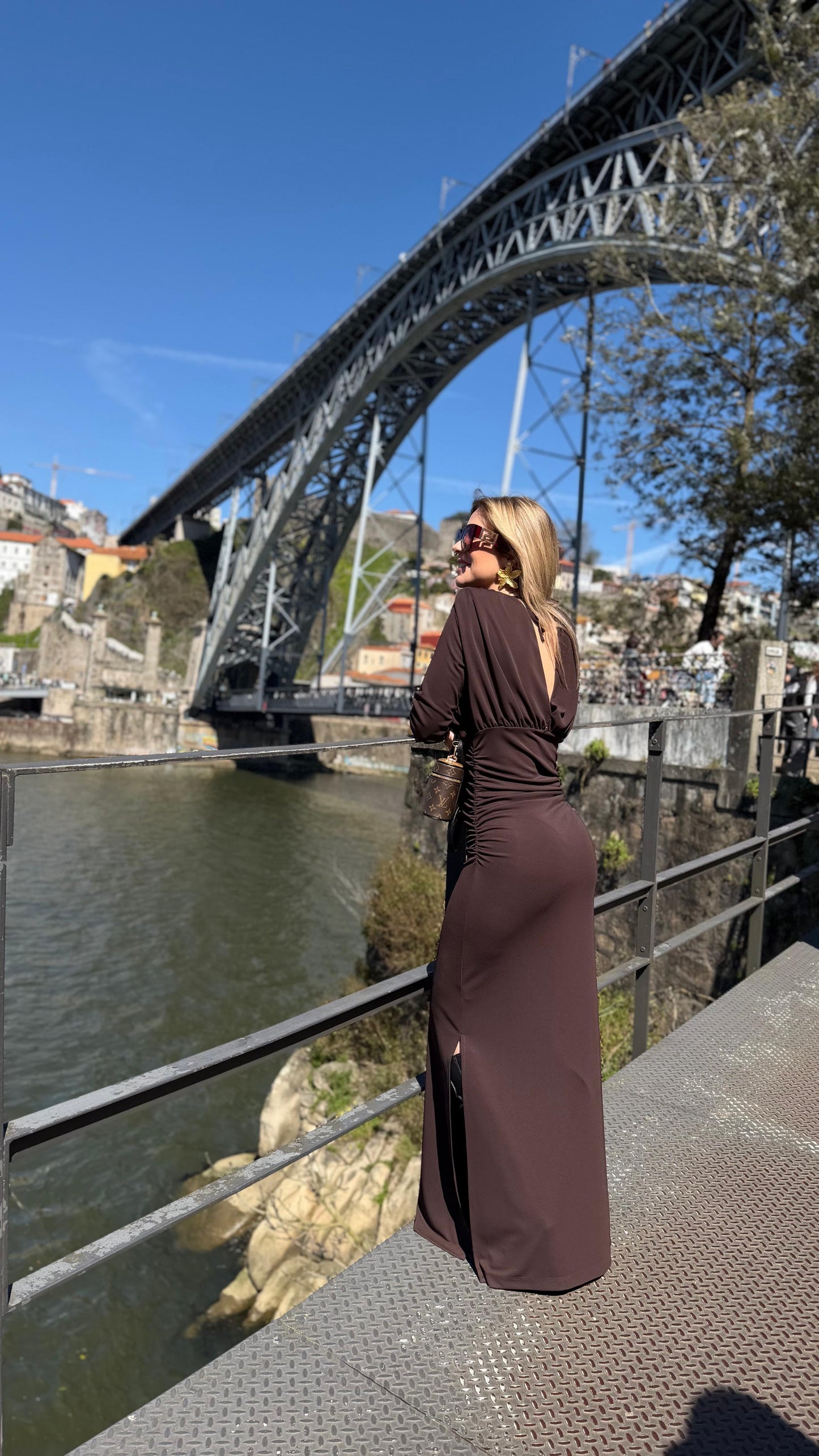Vestido Castanho