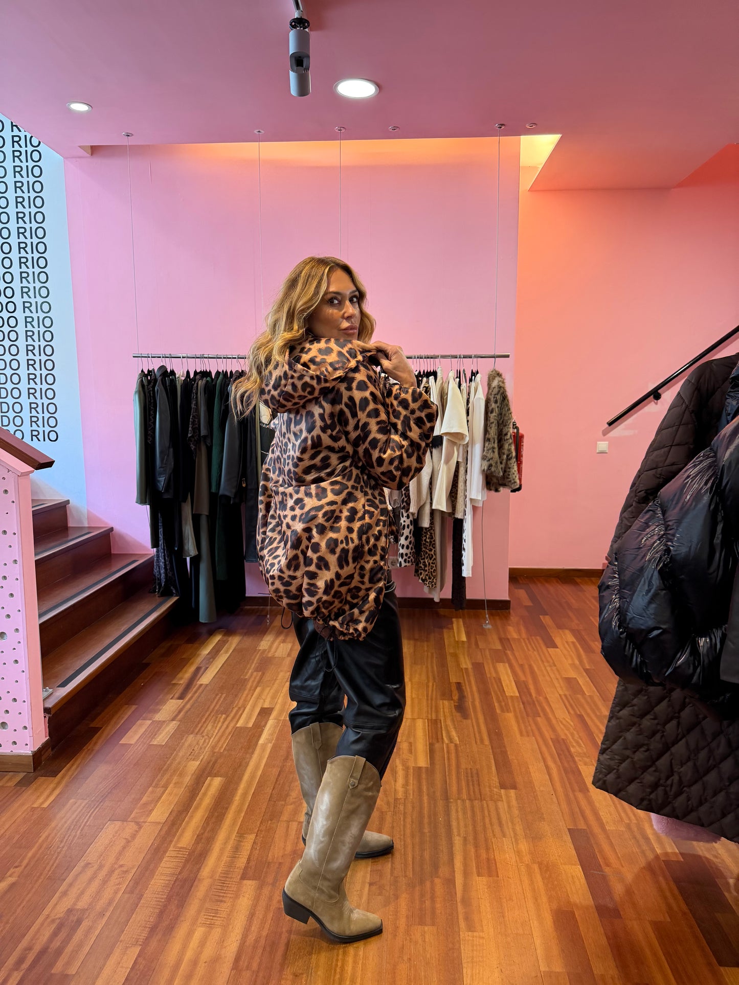 Kispo Leopardo Vicolo